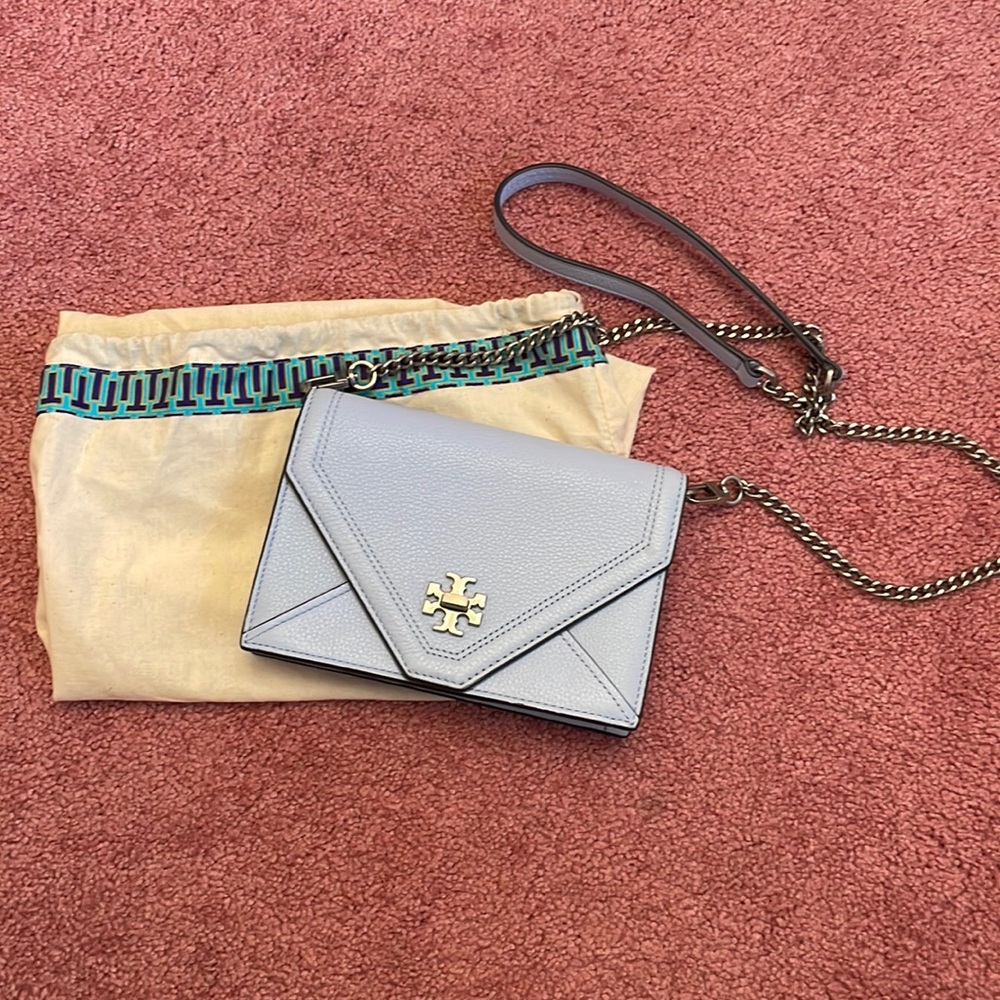 Baby blue Tory Burch bag